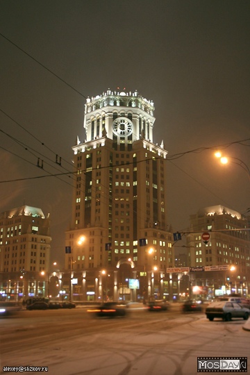 Бизнес-центр 'Павелецкая Плаза'. 7 декабря 2005 года. Москва