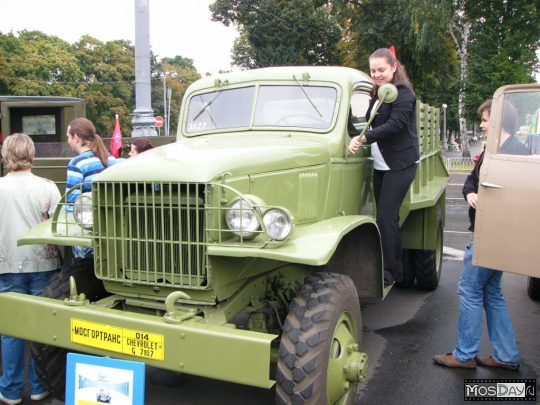 CHEVROLET G 7107