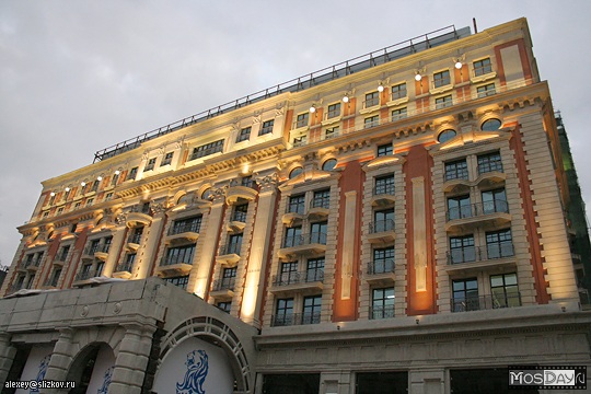 2  2006 . , .  :  3.    'Ritz-Carlton Moscow'     ''.